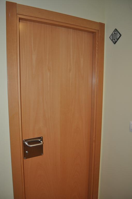 Hostal Alcazaba Теруел Екстериор снимка