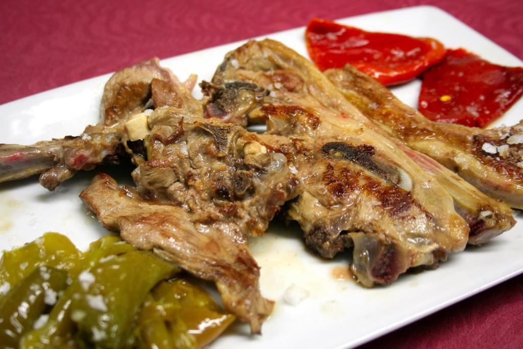 Hostal Alcazaba Теруел Екстериор снимка