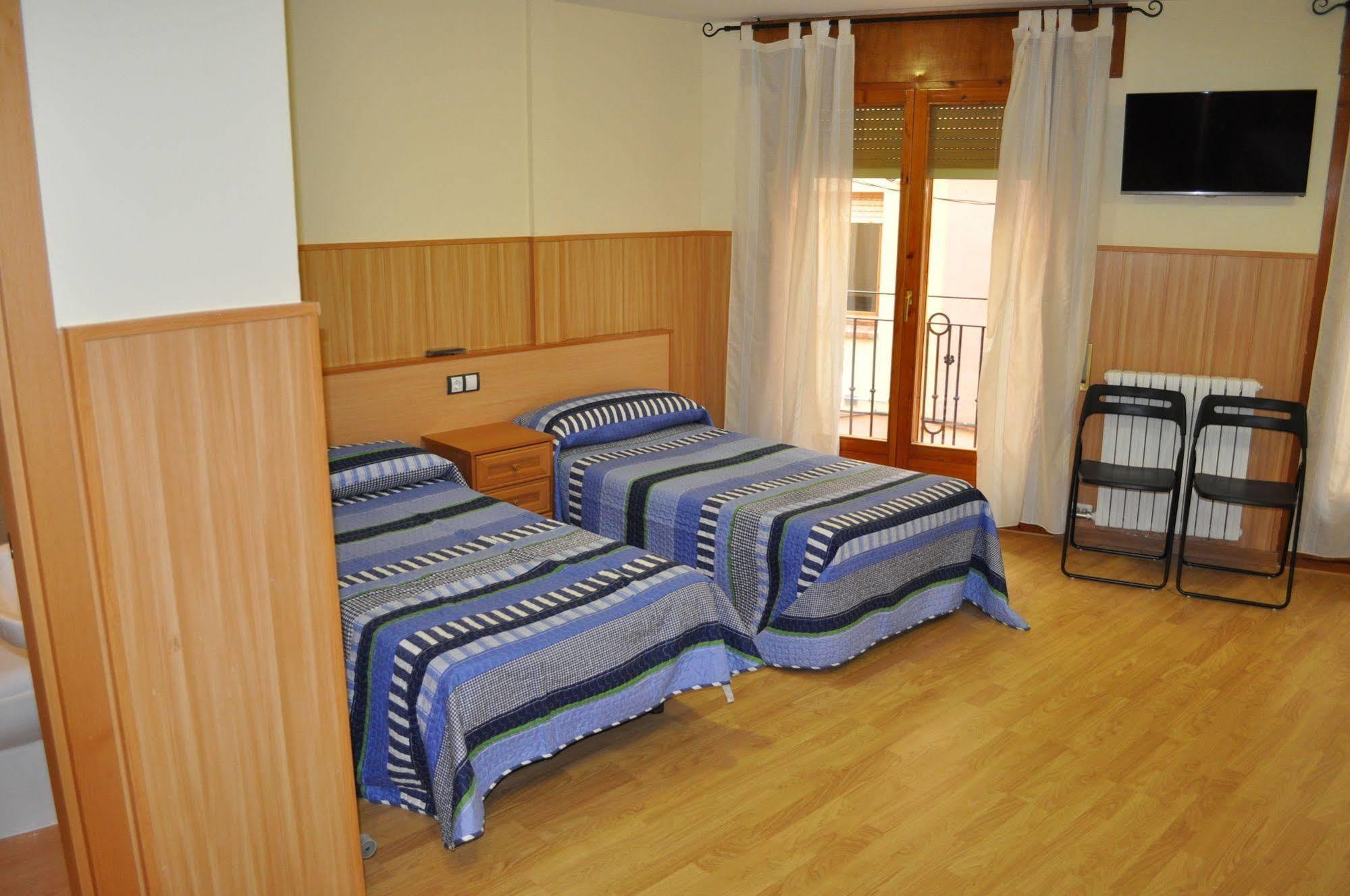 Hostal Alcazaba Теруел Екстериор снимка